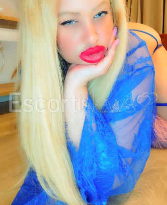 Photo escort girl HOT LUCIA BELLA: the best escort service