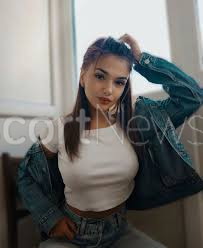 Photo escort girl Sandy Testina: the best escort service