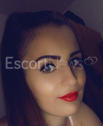 Photo escort girl Andreea: the best escort service