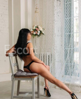 Photo escort girl Mali: the best escort service