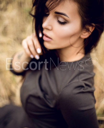 Photo escort girl Liana: the best escort service
