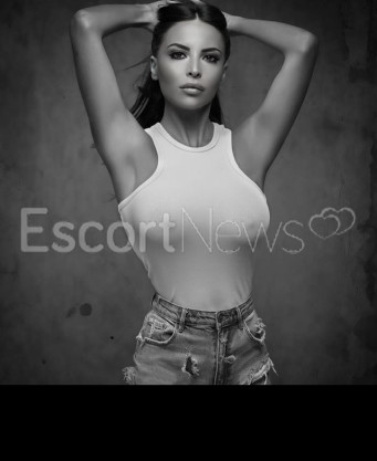 Photo escort girl Slava: the best escort service