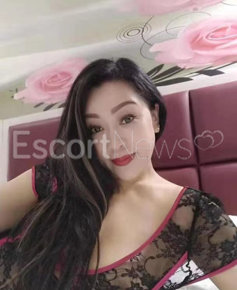 Photo escort girl Siti: the best escort service