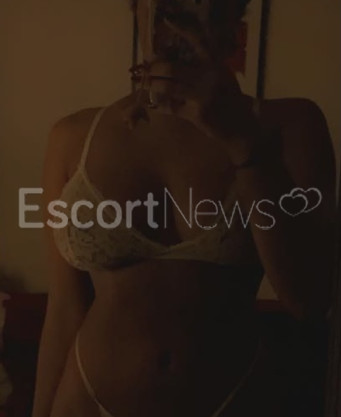 Photo escort girl Salem: the best escort service