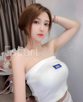 Photo escort girl Vicky: the best escort service