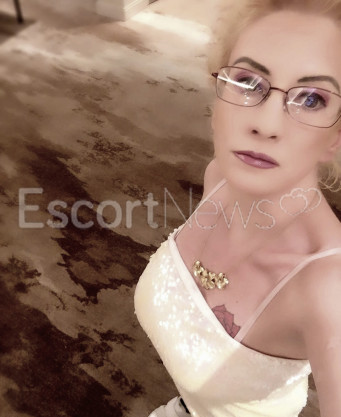 Photo escort girl Vanda: the best escort service