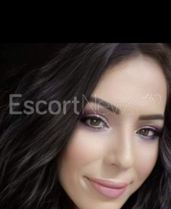 Photo escort girl Kheira: the best escort service