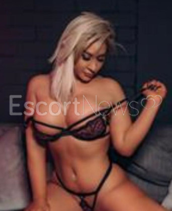 Photo escort girl Sara: the best escort service