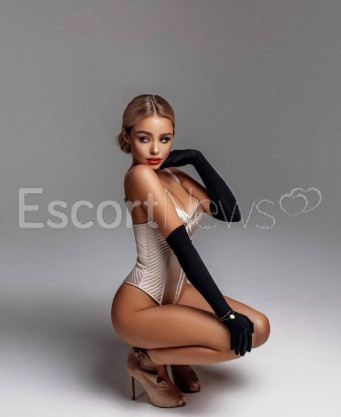 Photo escort girl Alina: the best escort service