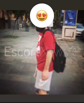 Photo escort girl Daddy: the best escort service