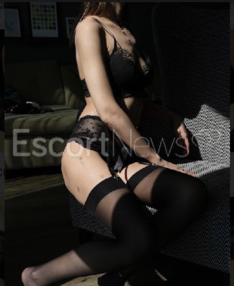 Photo escort girl Top model sexy lux : the best escort service