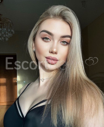 Photo escort girl Kamilla: the best escort service