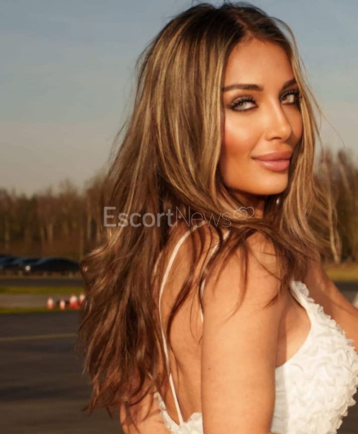 europescortguide.com