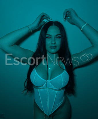 Photo escort girl Layla: the best escort service