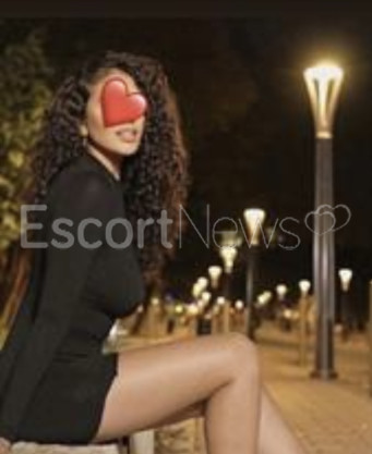 Photo escort girl Monika VIP : the best escort service