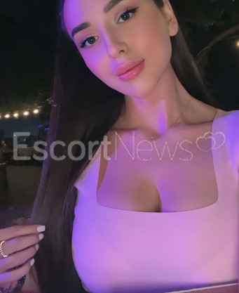 Photo escort girl Farida: the best escort service