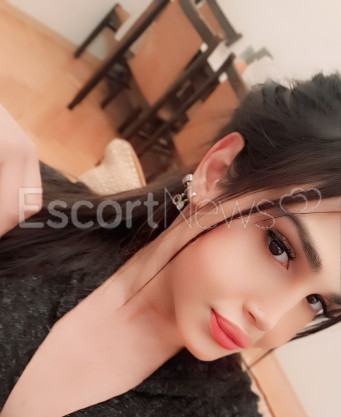 Photo escort girl Layla: the best escort service