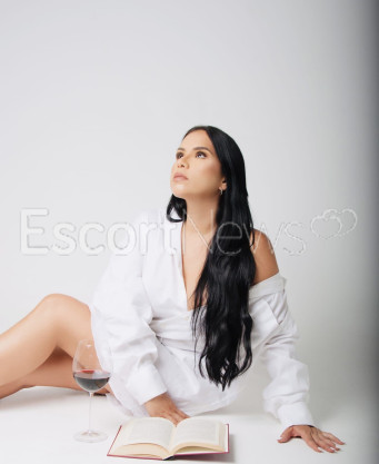 Photo escort girl Erika: the best escort service