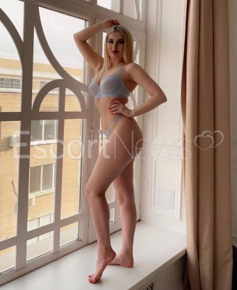 Photo escort girl Zlata: the best escort service