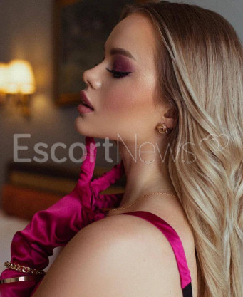 Photo escort girl Aelita Vip: the best escort service