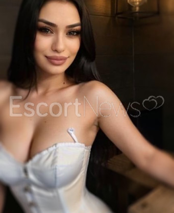 Photo escort girl Ada: the best escort service