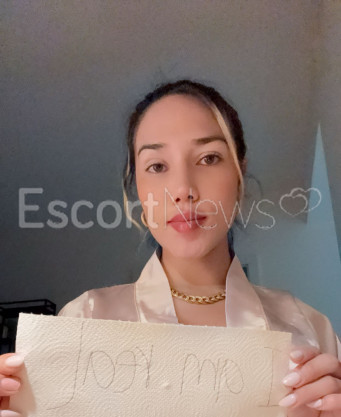 Photo escort girl Mafee: the best escort service