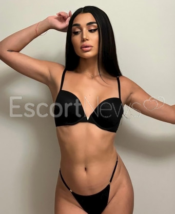 Photo escort girl Courtney: the best escort service