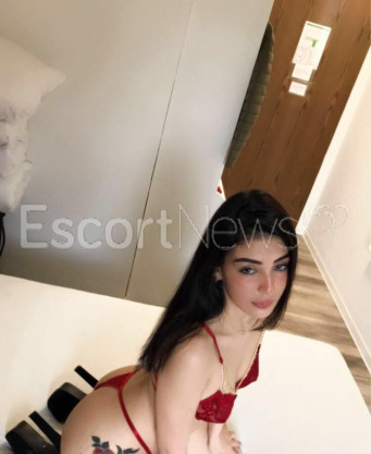 Photo escort girl Mihaela: the best escort service