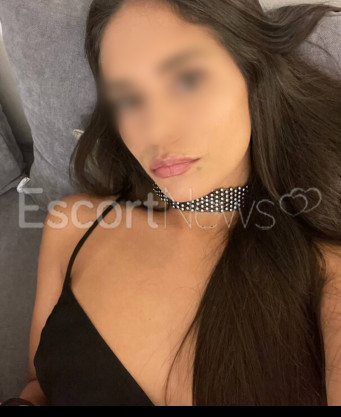 Photo escort girl Valentina : the best escort service