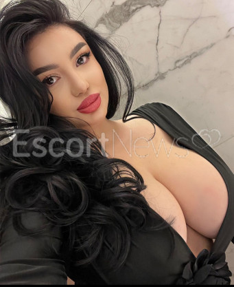 Photo escort girl Pamela: the best escort service