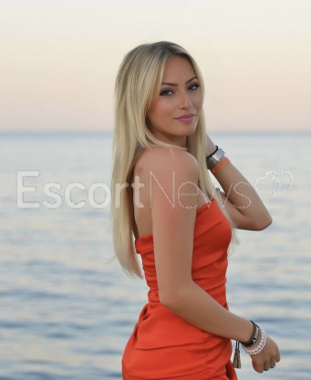 Photo escort girl Berna: the best escort service