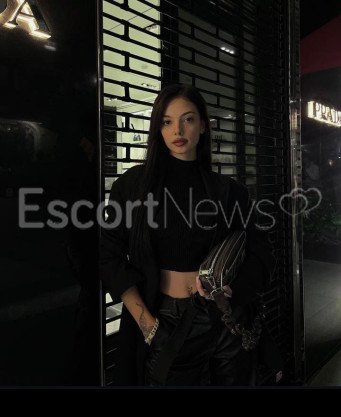 Photo escort girl Azra: the best escort service