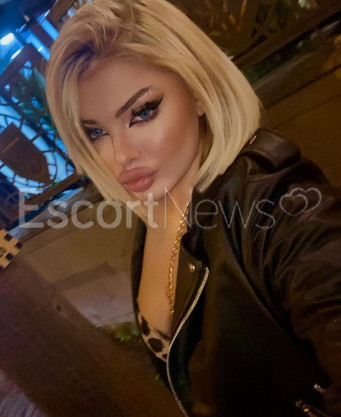 Photo escort girl TUGCE VIP: the best escort service