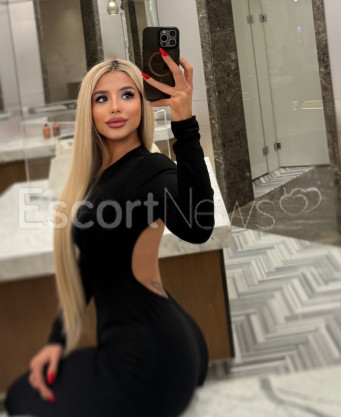 Photo escort girl Hilal Gunes: the best escort service