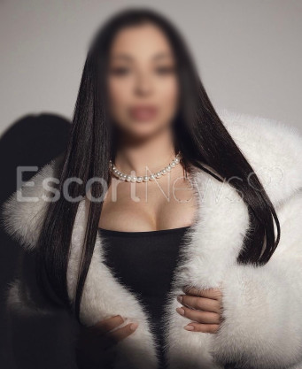 Photo escort girl Karina: the best escort service