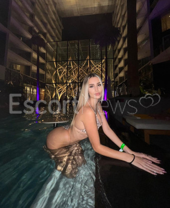 Photo escort girl gozde: the best escort service