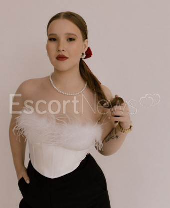 Photo escort girl Laila: the best escort service