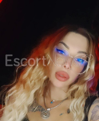 Photo escort girl Emily Ice: the best escort service