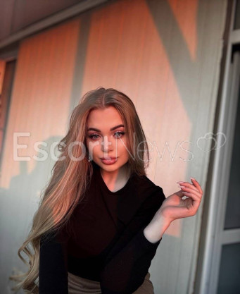 Photo escort girl Polina: the best escort service