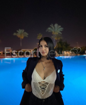 Photo escort girl Deren: the best escort service