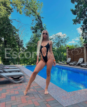 Photo escort girl Hailey: the best escort service