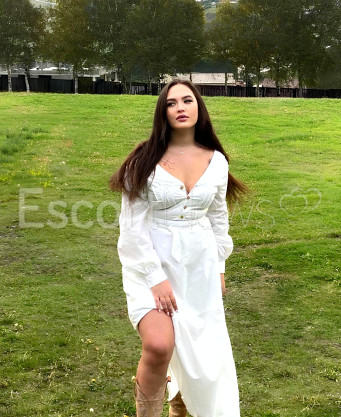 Photo escort girl Emilia: the best escort service