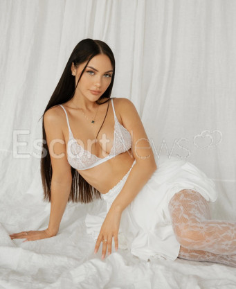 Photo escort girl Inessa: the best escort service