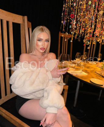 Photo escort girl Olivia: the best escort service