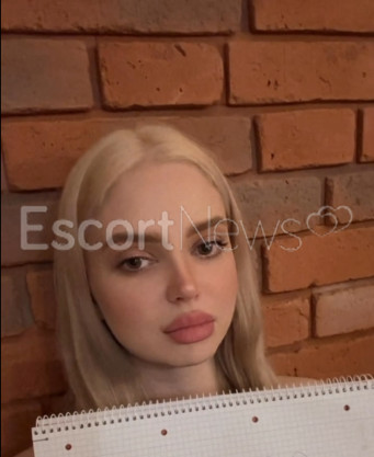 Photo escort girl Veronika: the best escort service