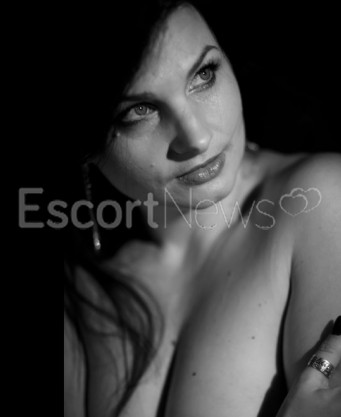 Photo escort girl Miss Tantra: the best escort service